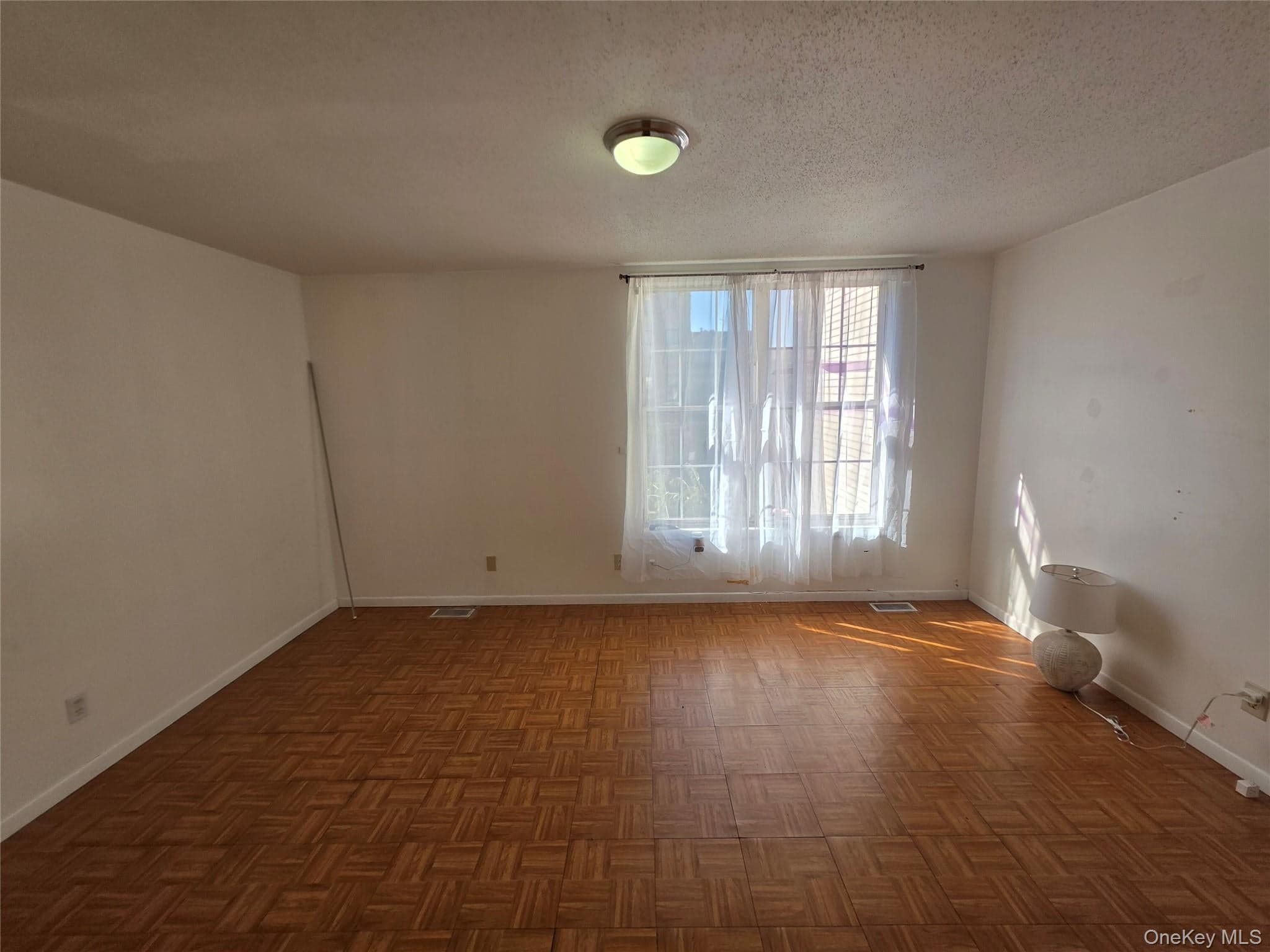 1186 Vyse Avenue thumbnail 22