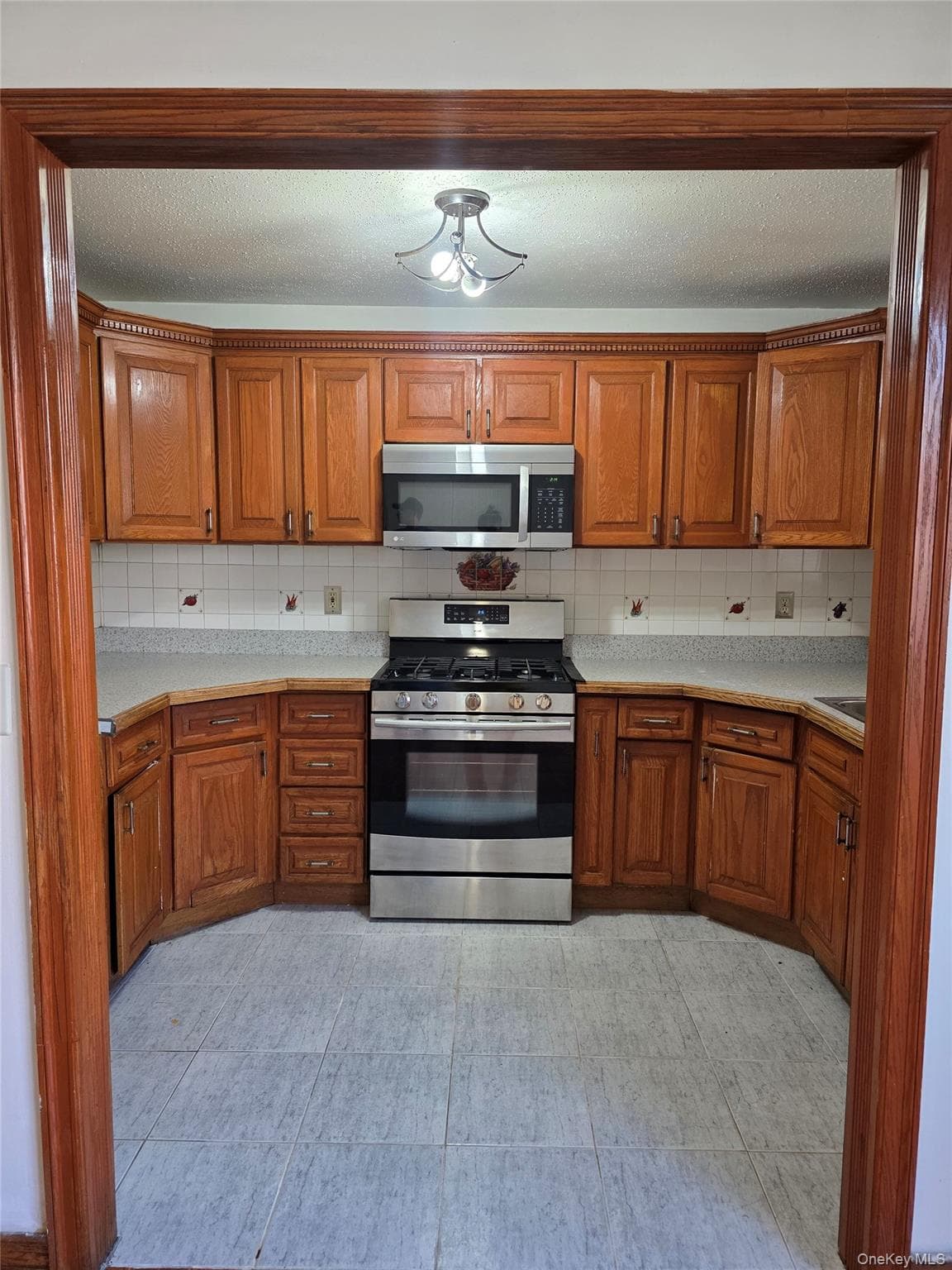 1186 Vyse Avenue thumbnail 12