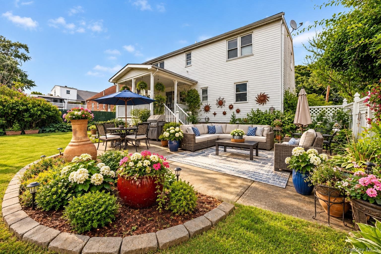 207 Clunie Avenue thumbnail 25