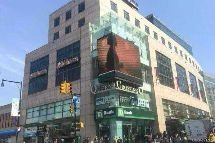 13620 38th Avenue Unit: 10 G, Flushing