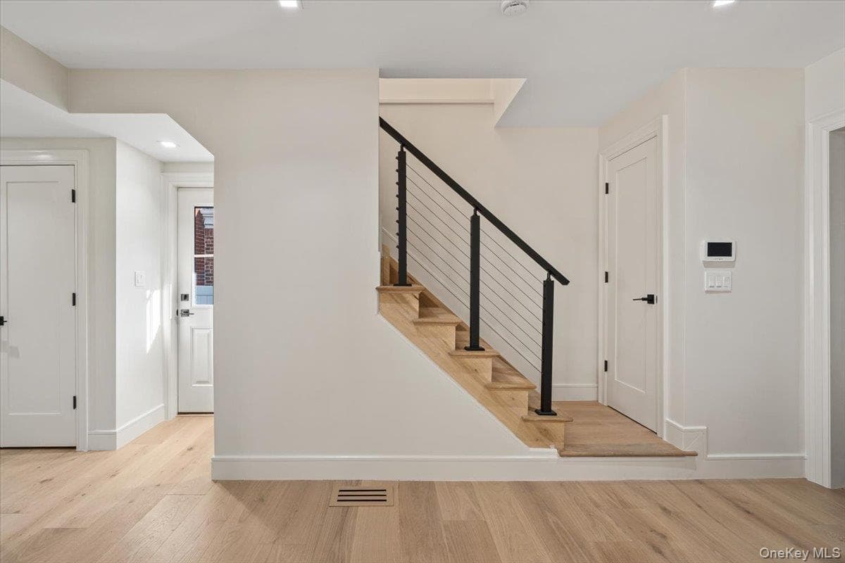145-67 7th Avenue thumbnail 11