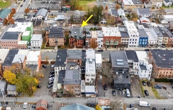 420 Warren St thumbnail 49