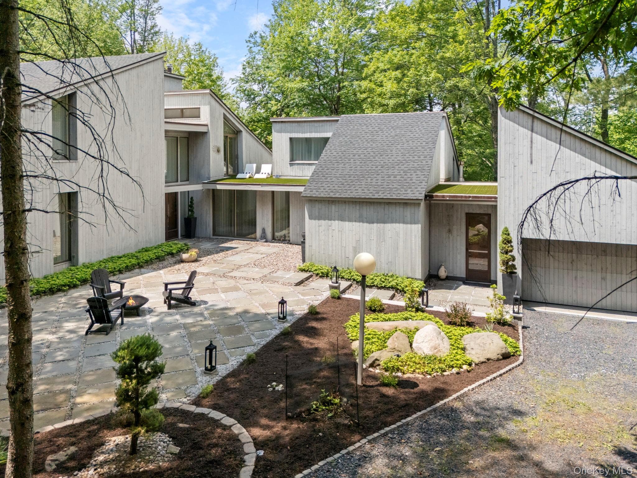 19-21 Lincoln Terrace Unit: 19, Middletown