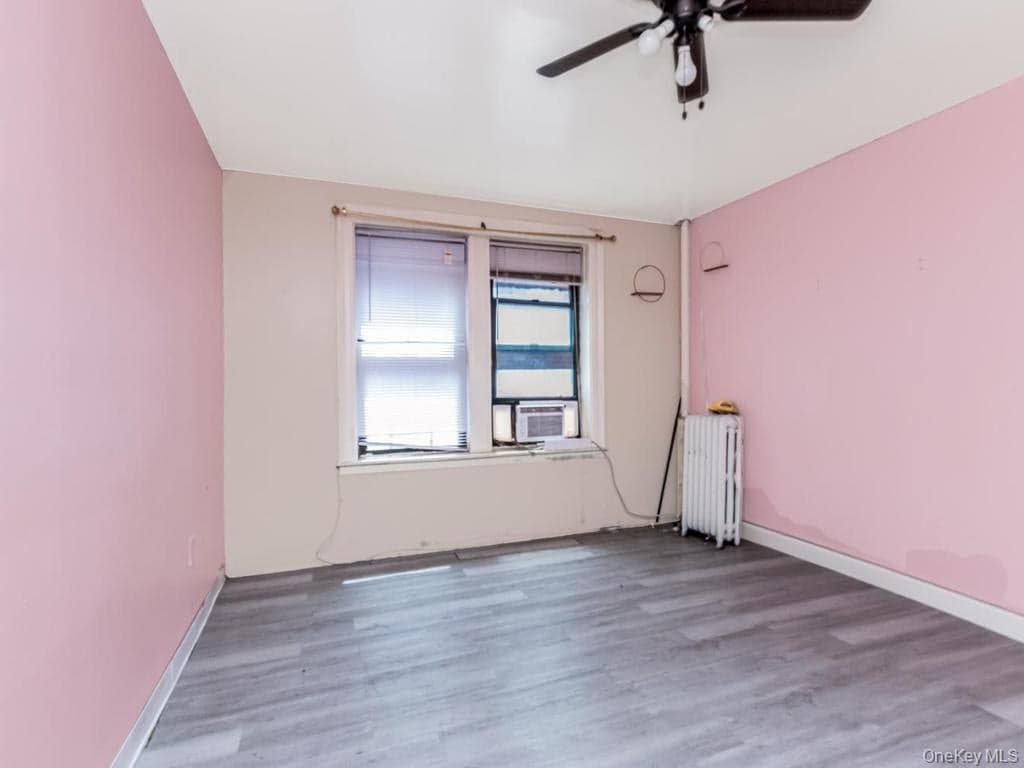 1534 Beach Avenue thumbnail 24
