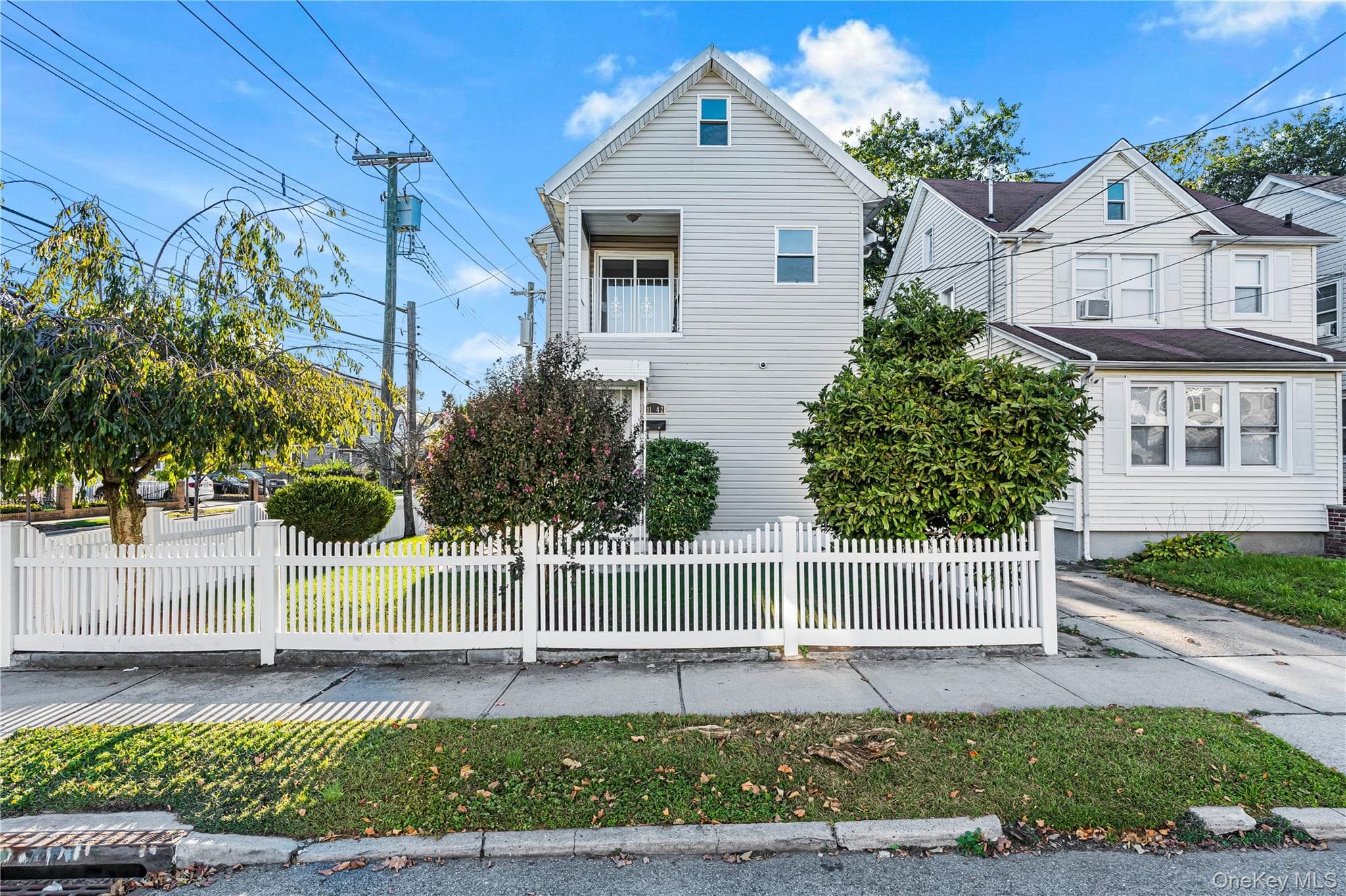 111-42 209th Street thumbnail 2