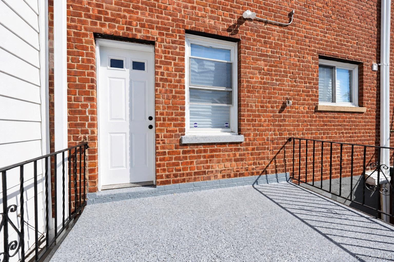 2427 Morgan Avenue thumbnail 17