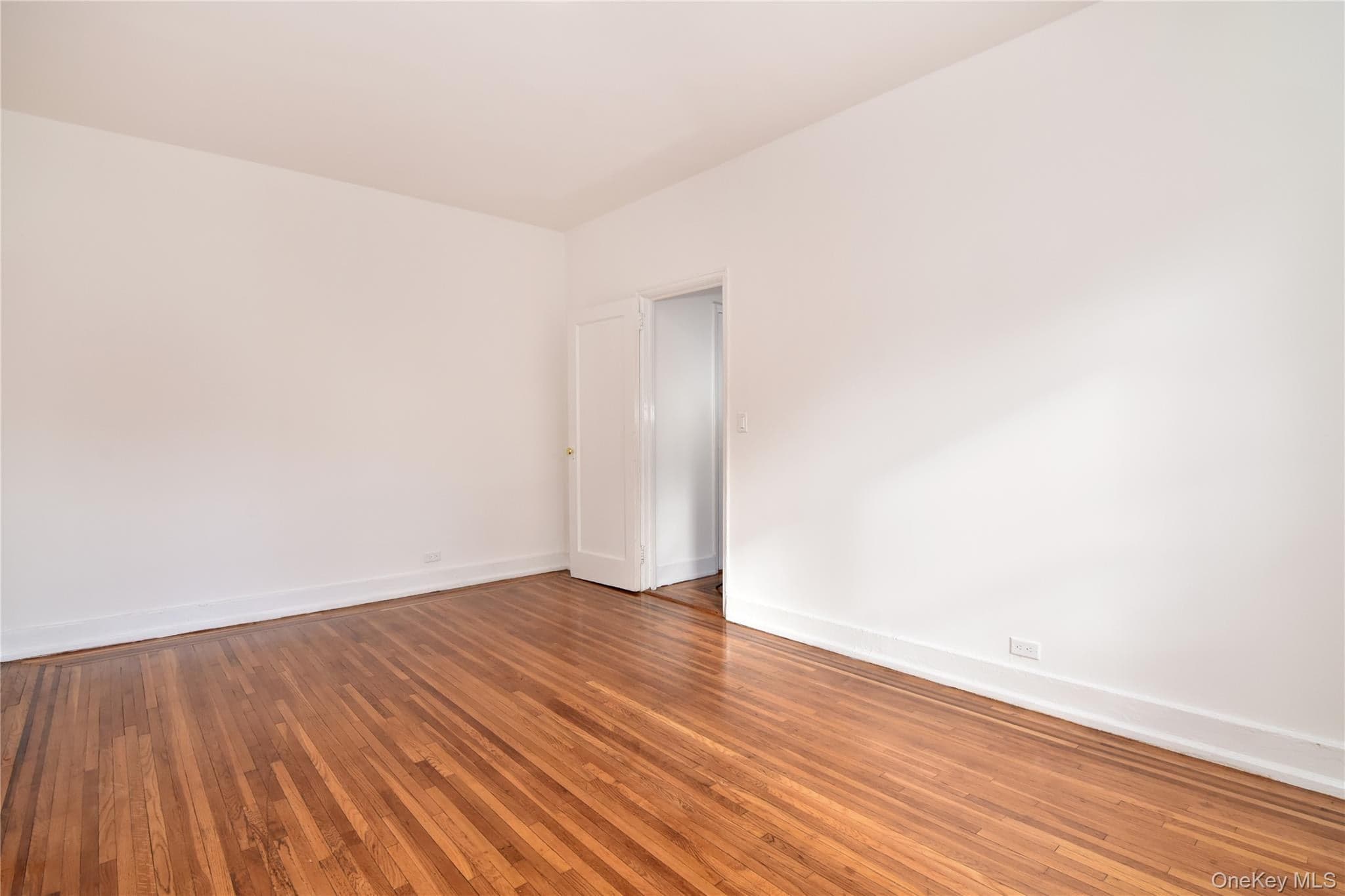 590 E 3rd Street Unit: 4C thumbnail 13