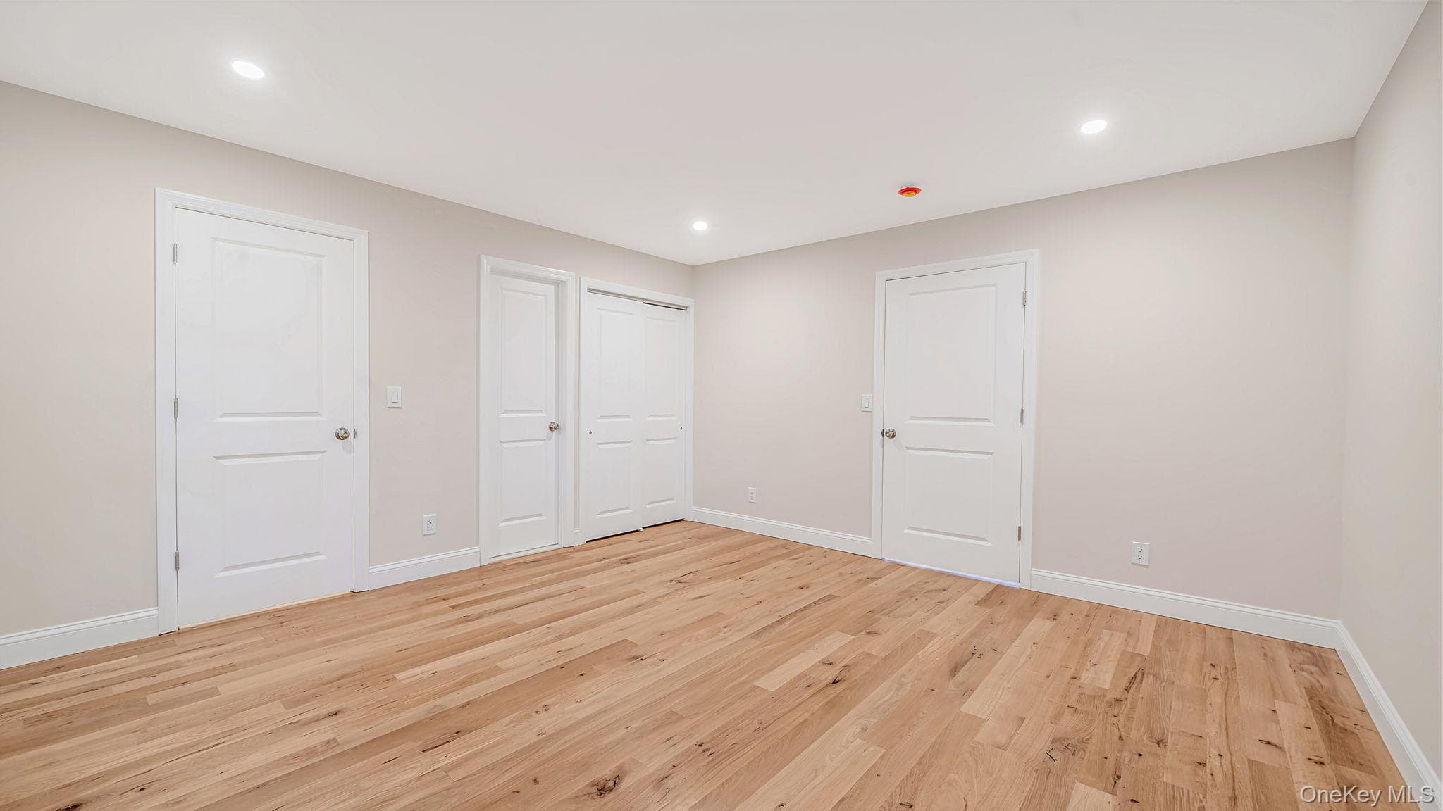 8 Adams Court thumbnail 19