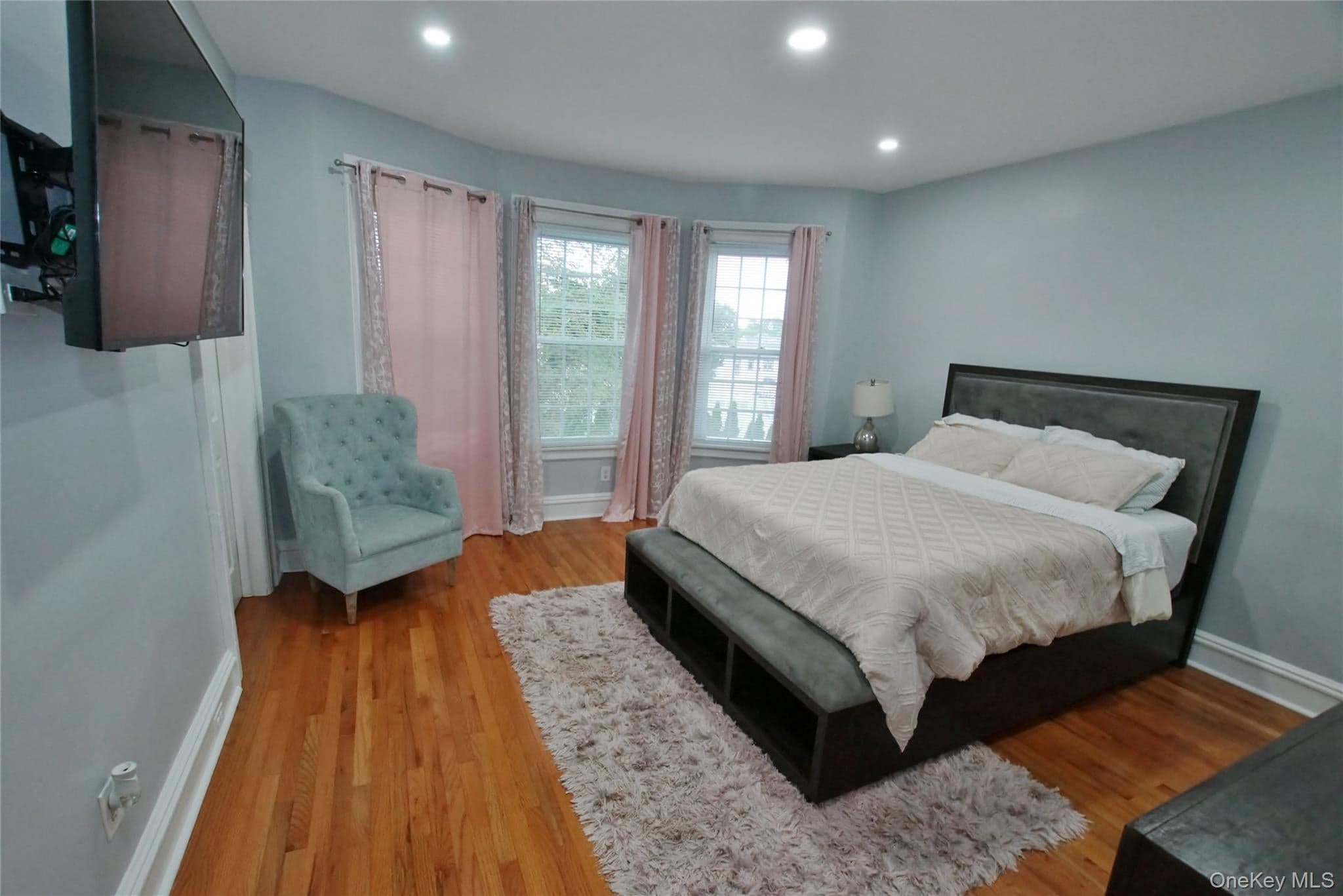 278 S Long Beach Avenue thumbnail 34