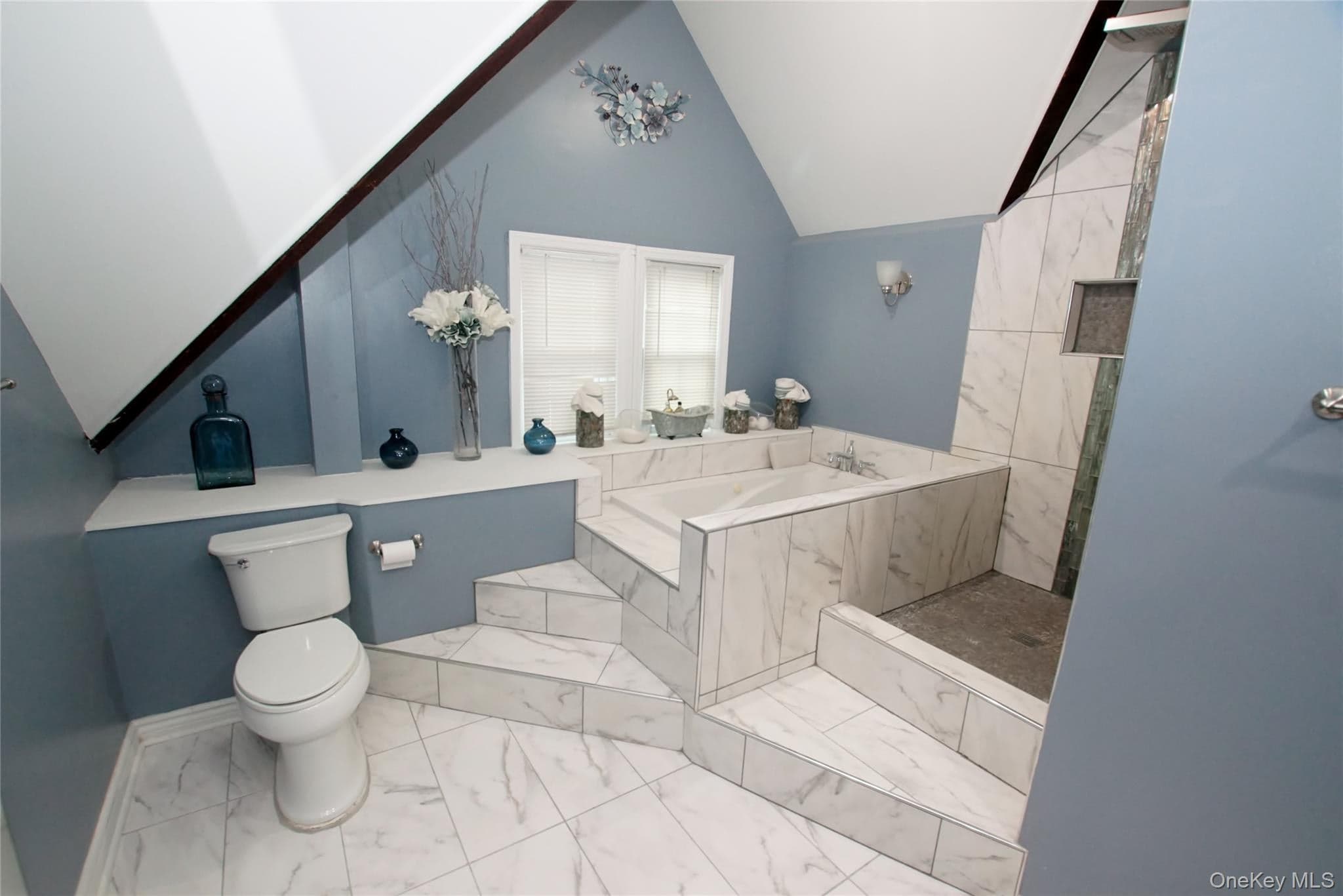 278 S Long Beach Avenue thumbnail 17