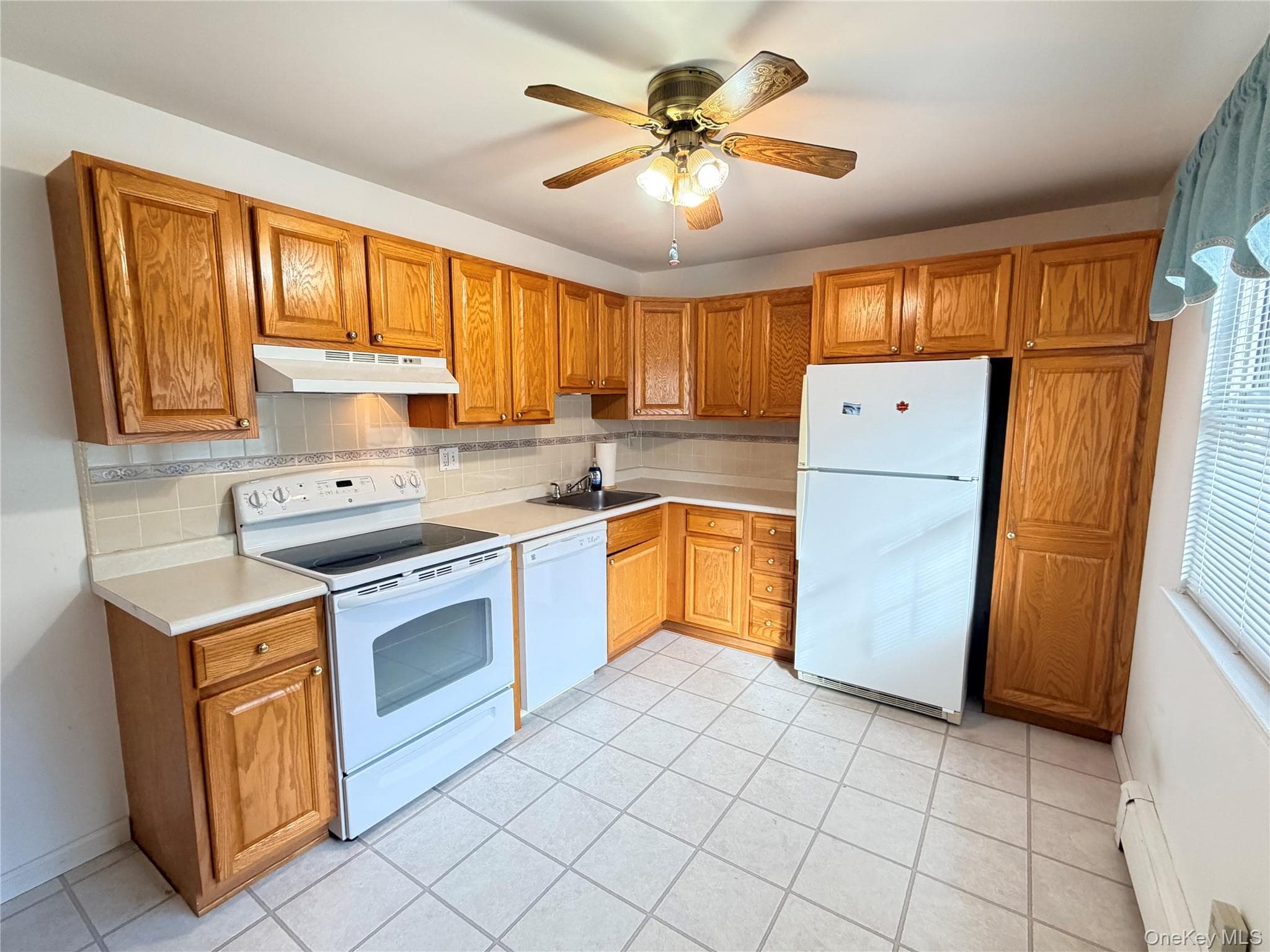 1840 Crompond Road Unit: 3B4 thumbnail 3