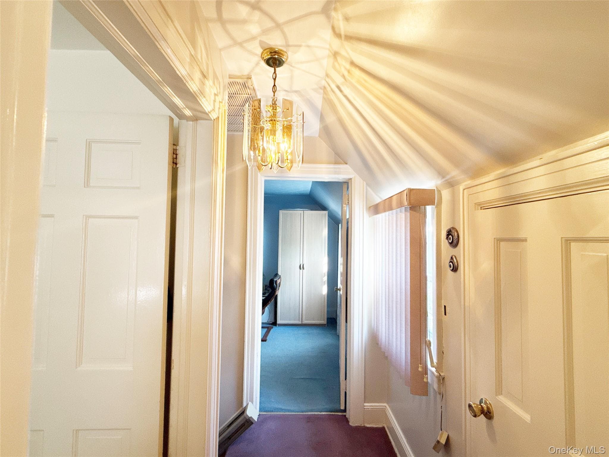 266 E Chester Street thumbnail 28