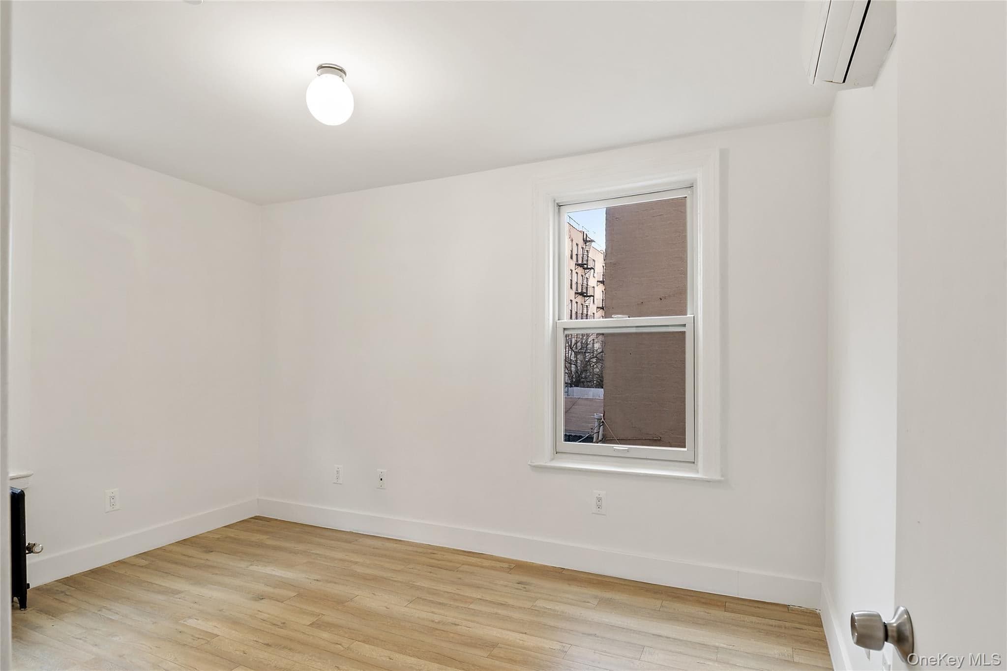 1180 Grant Avenue thumbnail 22