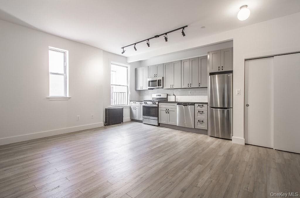1180 Grant Avenue thumbnail 24