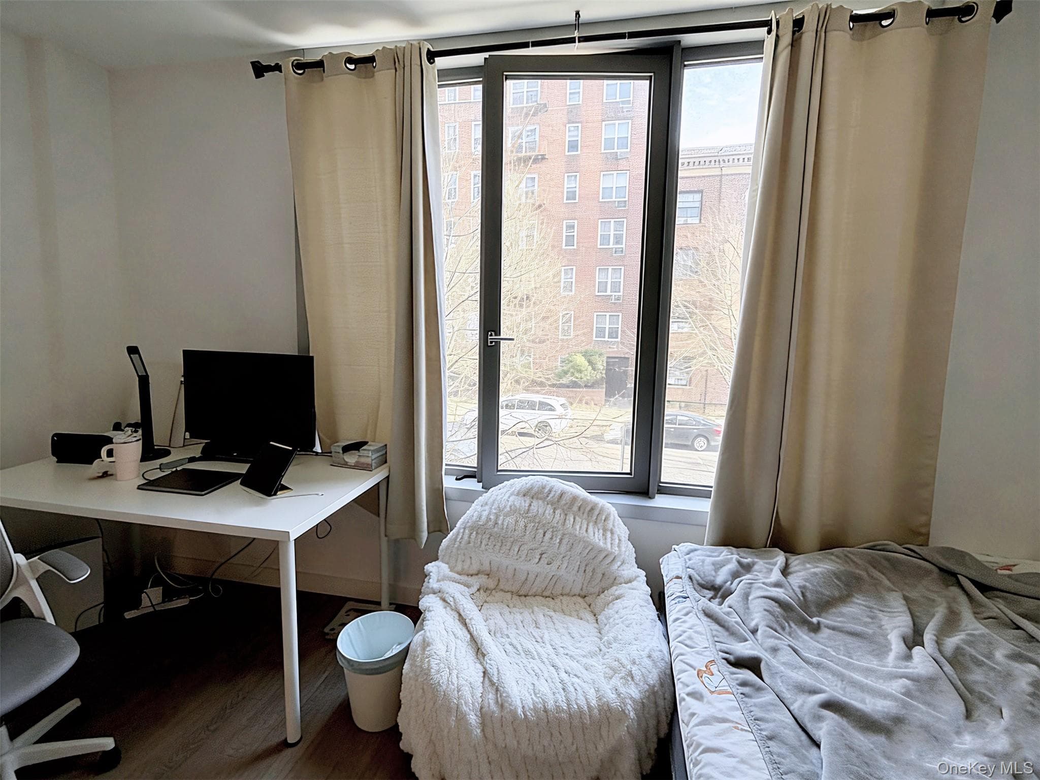 14427 Sanford Avenue Unit: 2P thumbnail 3