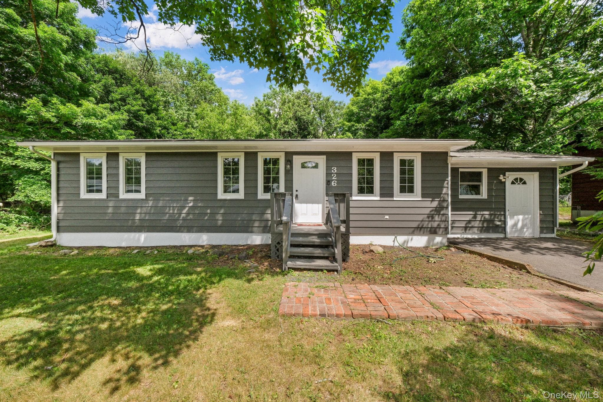 326 Lake Vue Drive, Montgomery