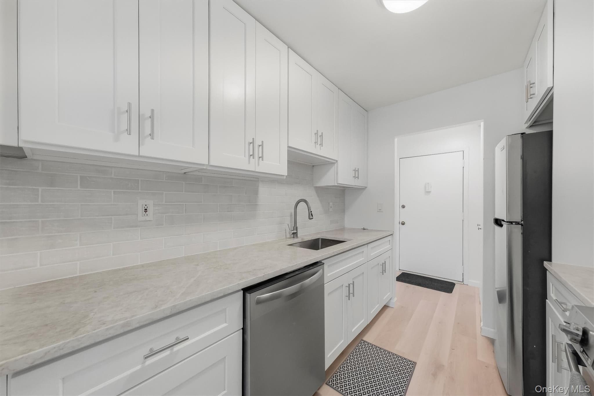 82 Sterling Street Unit: 82 thumbnail 11