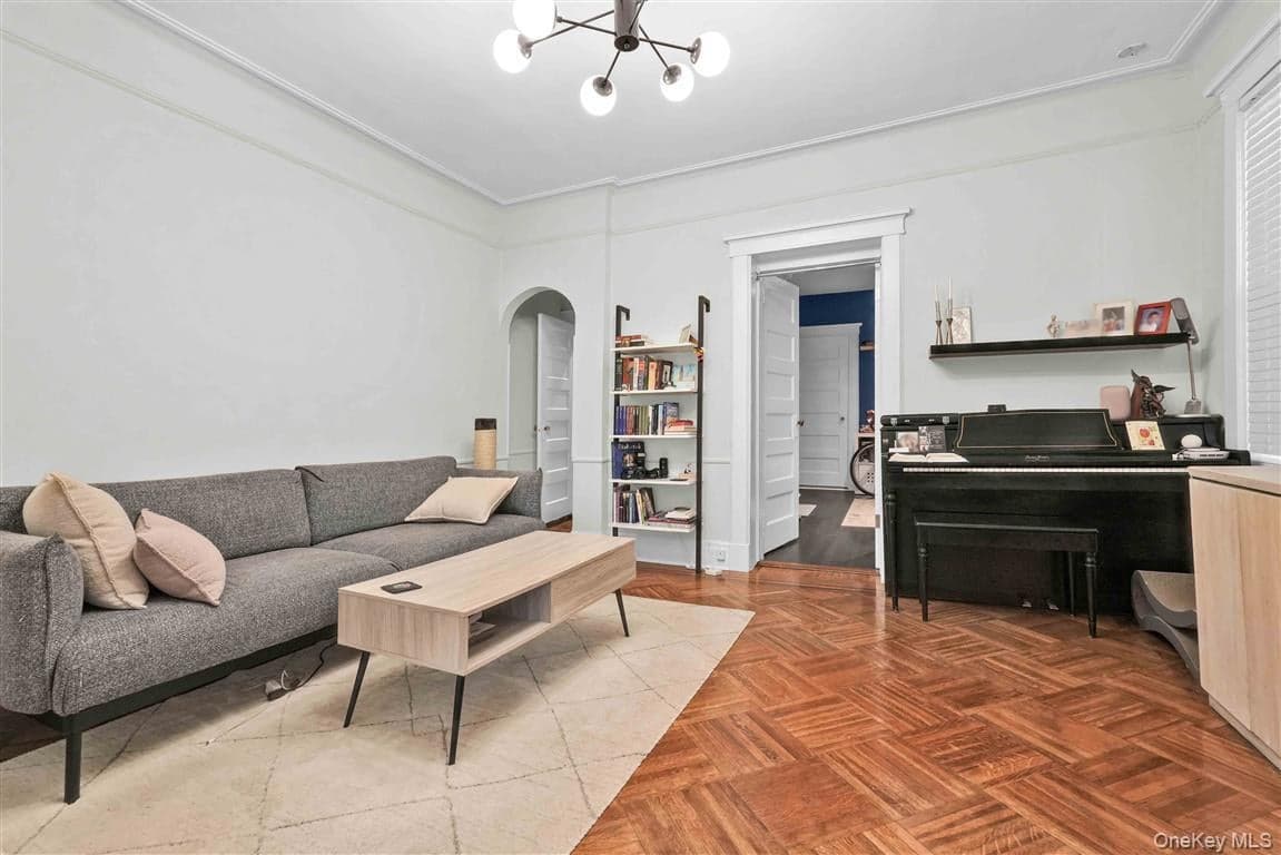 85-29 123rd Street thumbnail 11