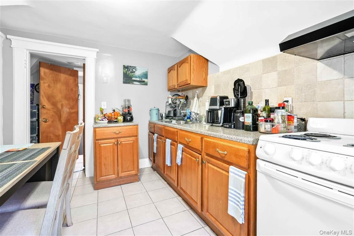 85-29 123rd Street thumbnail 17