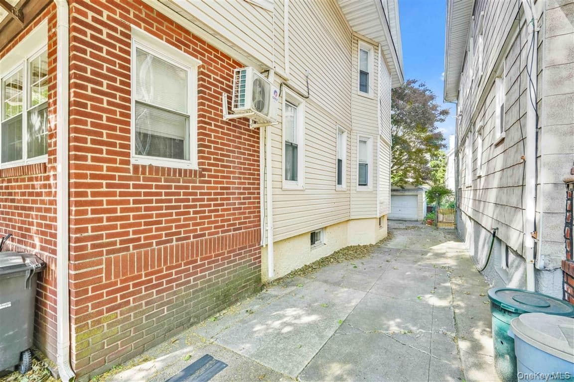 85-29 123rd Street thumbnail 5