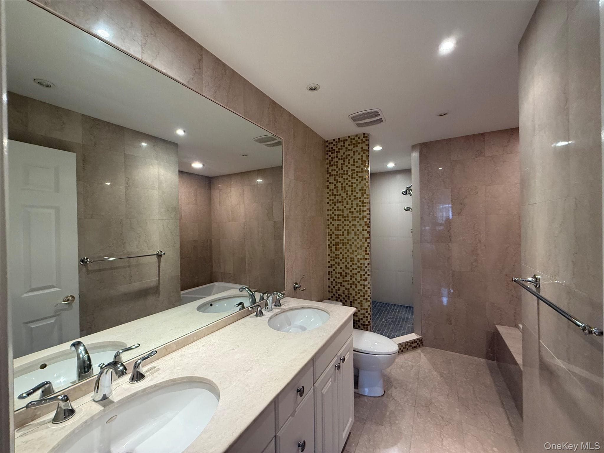 40 Portico Place thumbnail 10