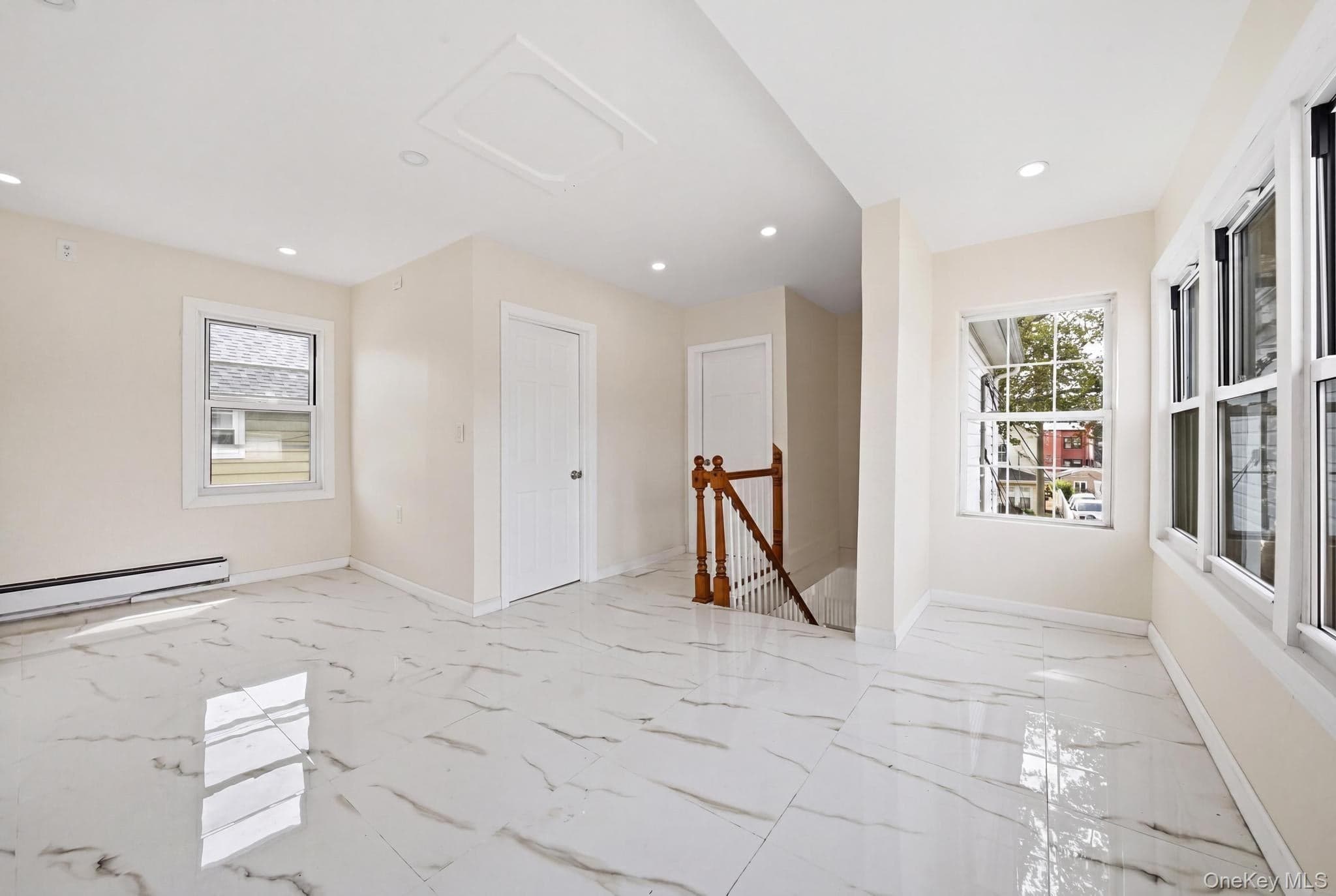 21615 113th Avenue thumbnail 15