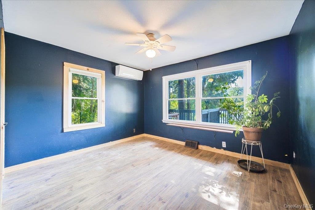 570 Lakes Road thumbnail 14