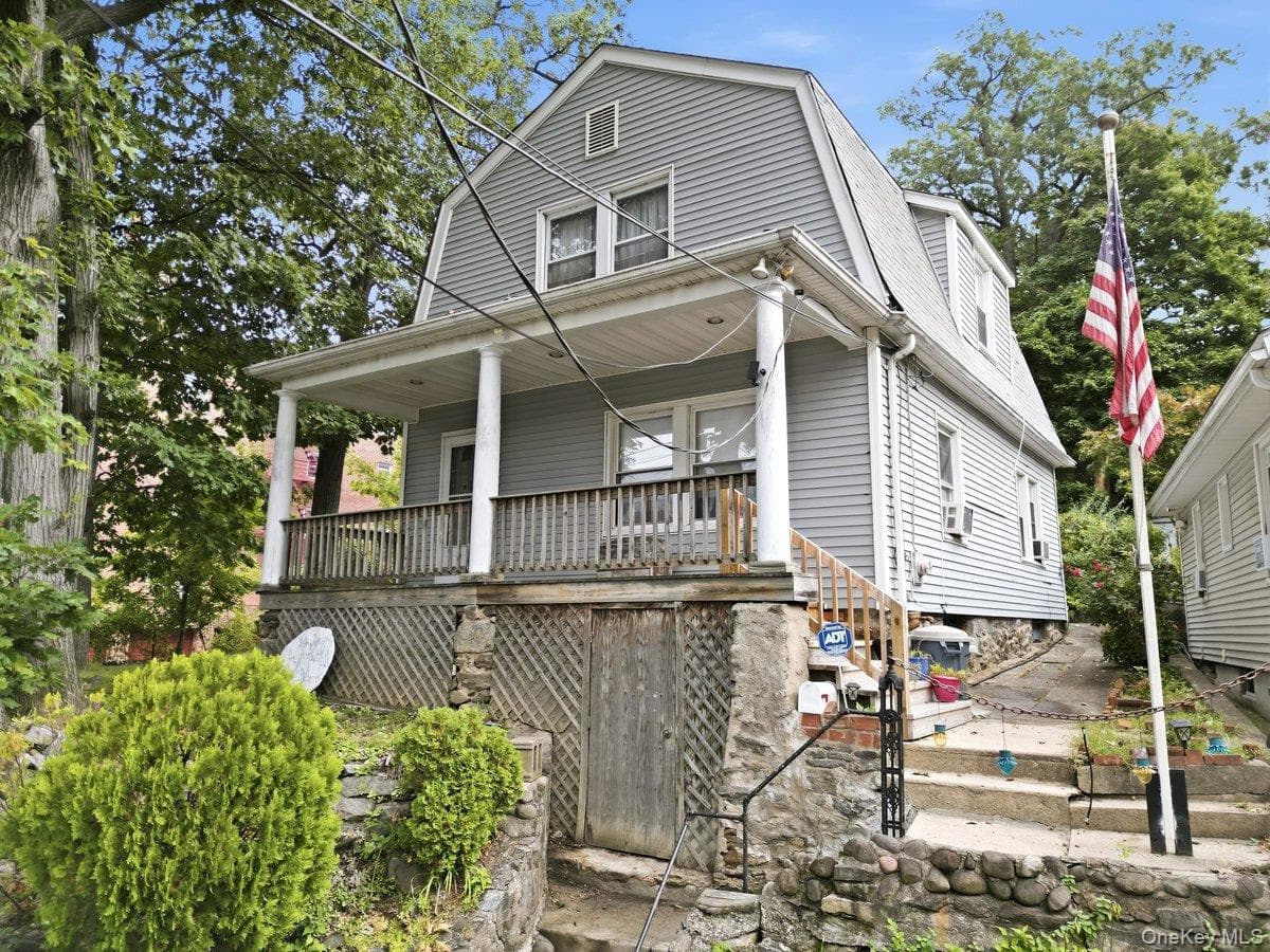 258 Mclean Avenue, Yonkers