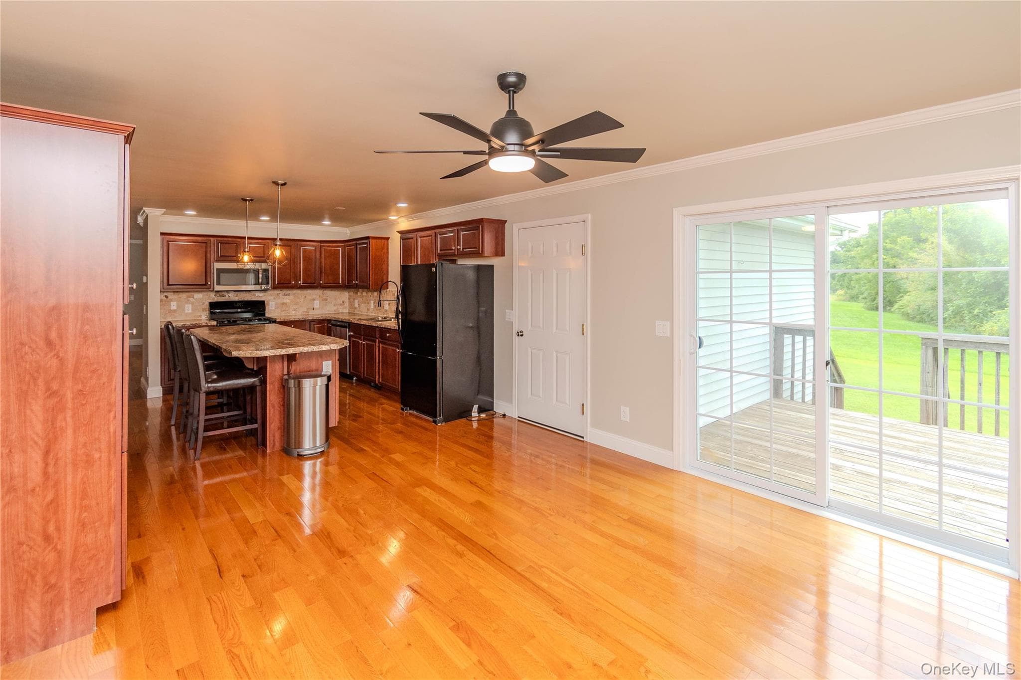 8 Quincy Stowell Court thumbnail 13