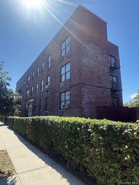 1821 Mahan Avenue thumbnail 2