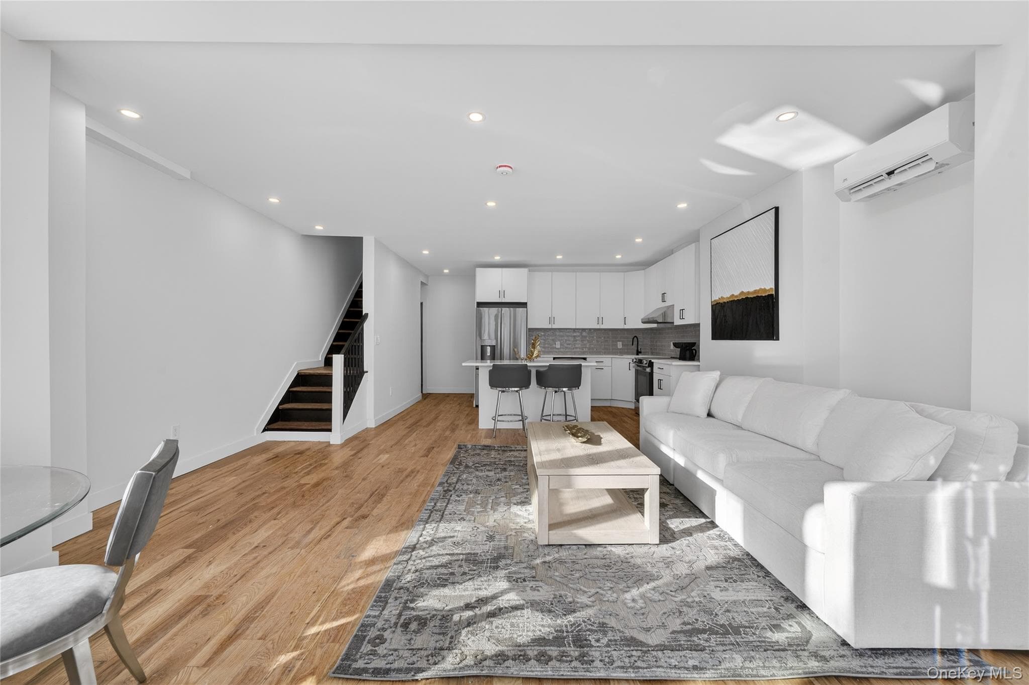 10817 35th Avenue thumbnail 7