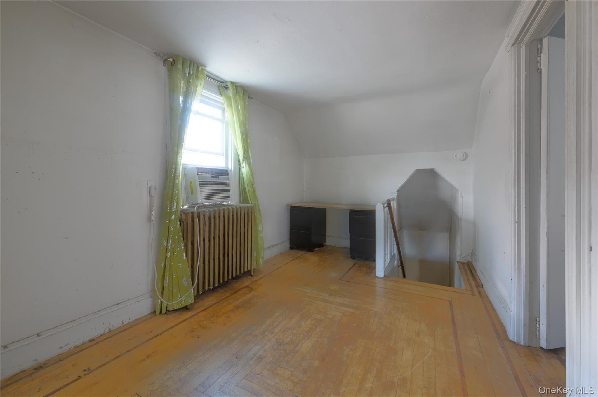 5-19 126th Street thumbnail 6