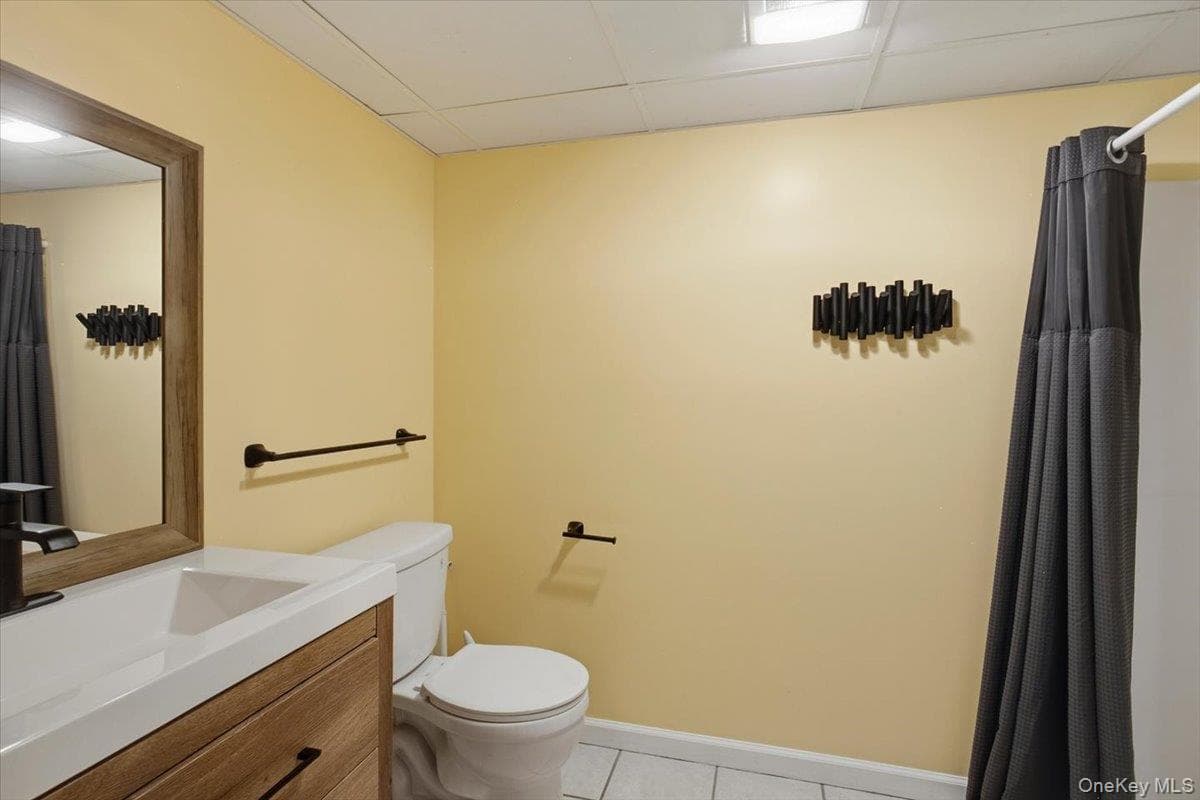 8 E Willow Street thumbnail 27