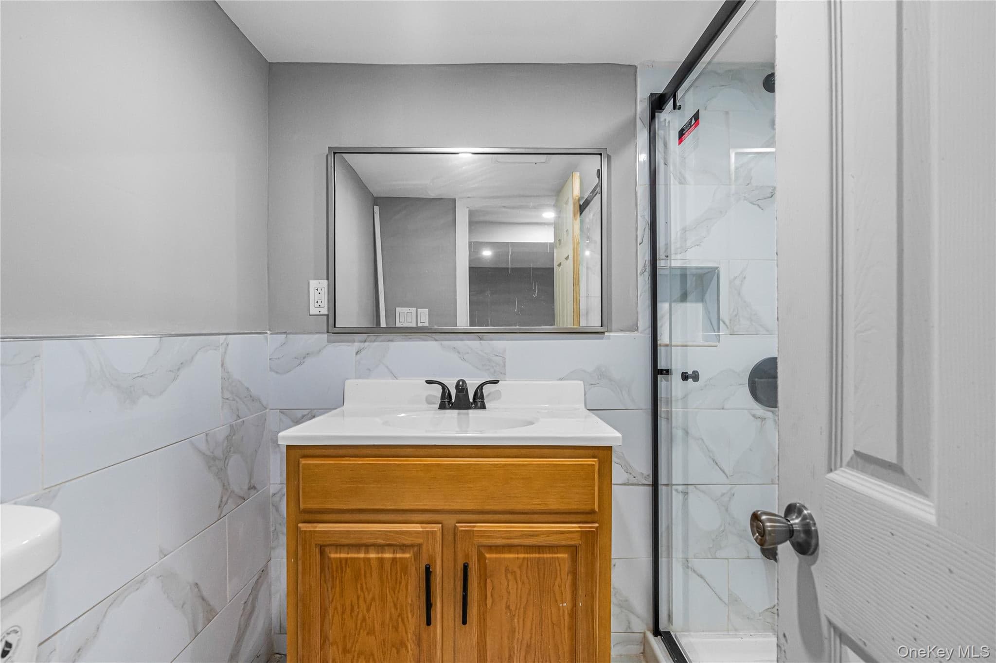 1161 E 88th Street thumbnail 12