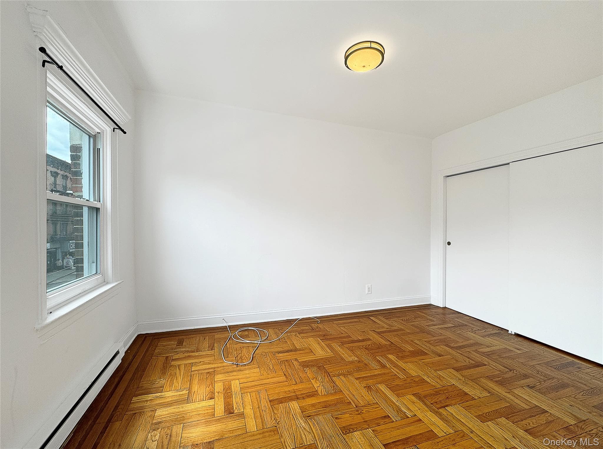 811 Courtlandt Avenue thumbnail 35