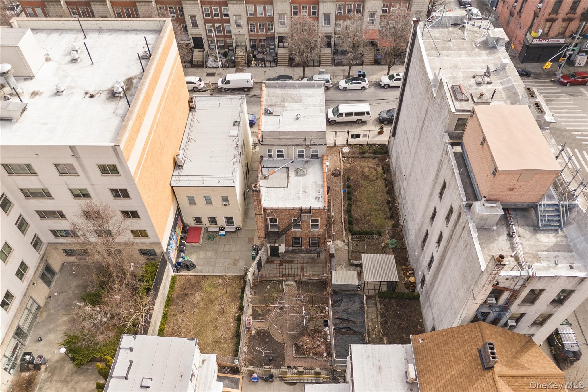 811 Courtlandt Avenue thumbnail 11