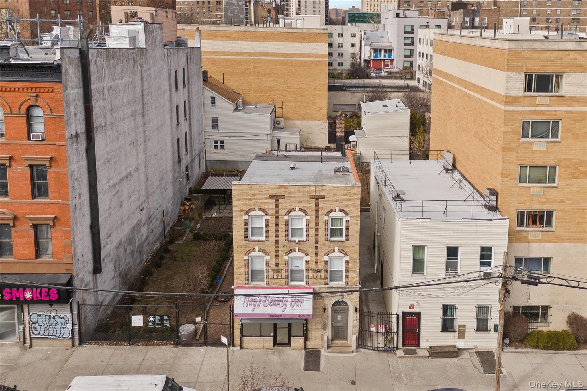 811 Courtlandt Avenue thumbnail 9