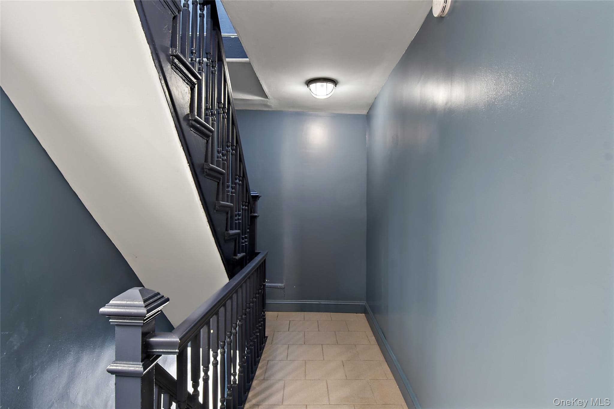 811 Courtlandt Avenue thumbnail 25