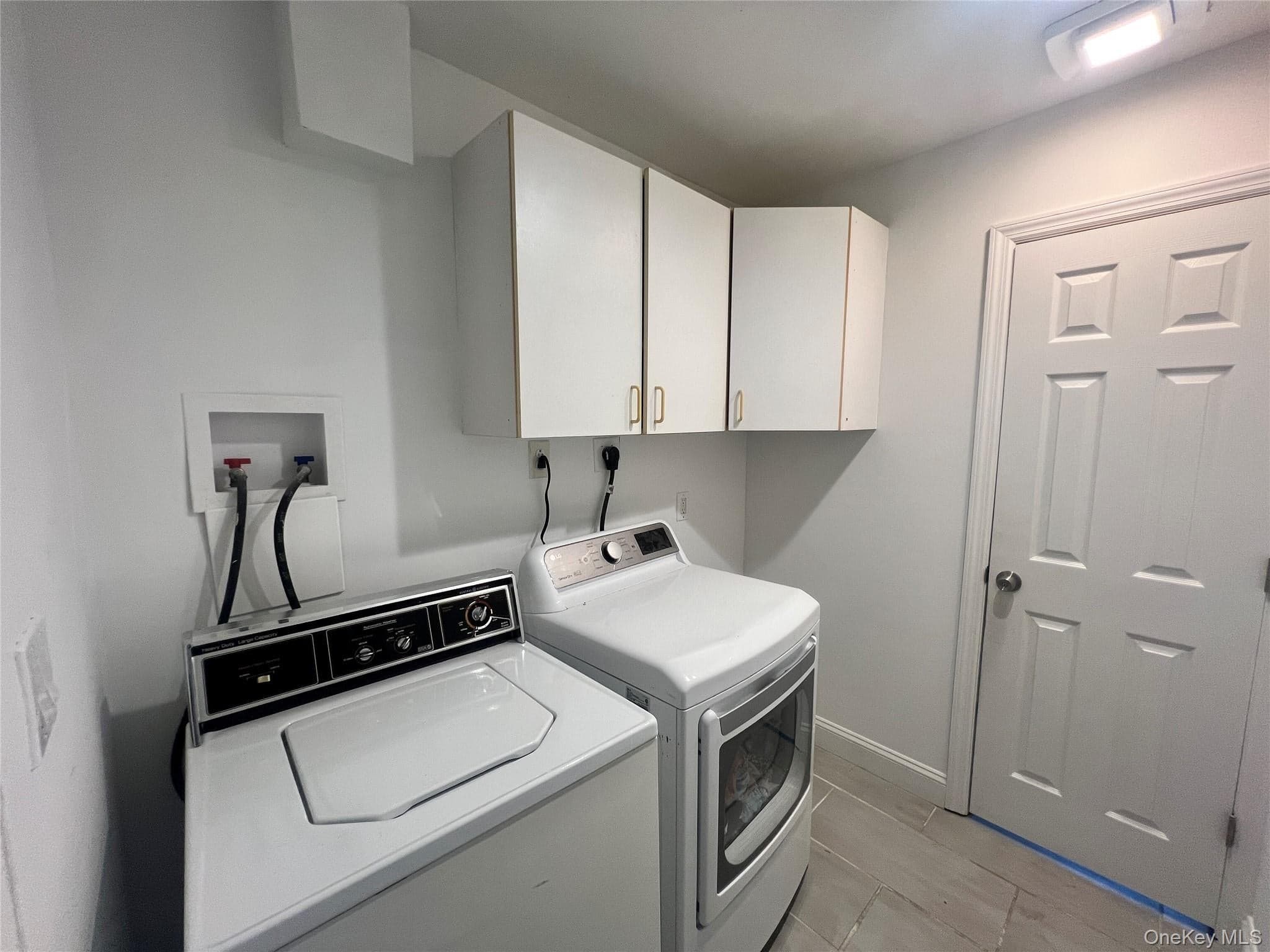 59 Whittier Drive thumbnail 23