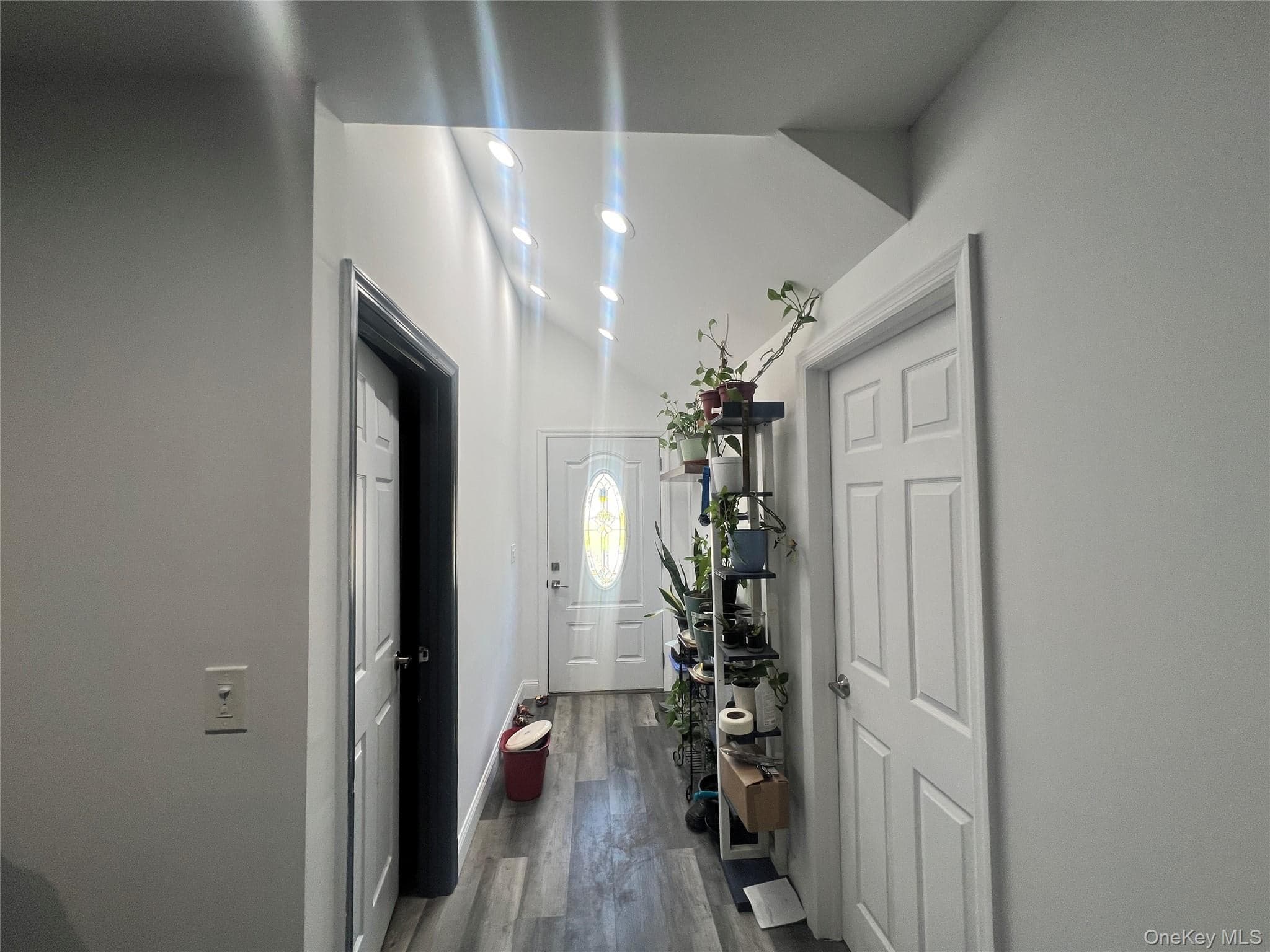 59 Whittier Drive thumbnail 2