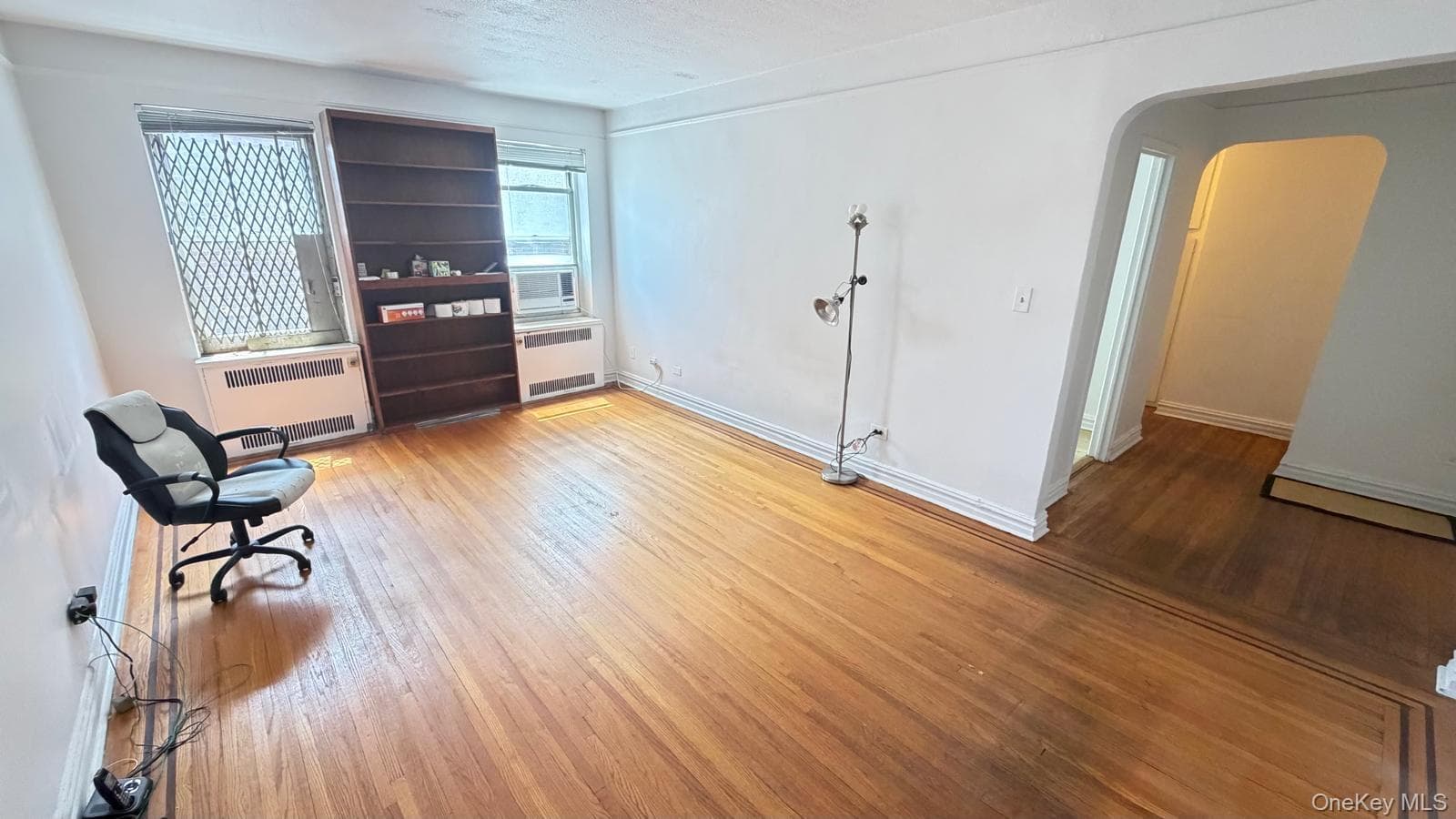 61-41 Saunders Street Unit: B67 thumbnail 3