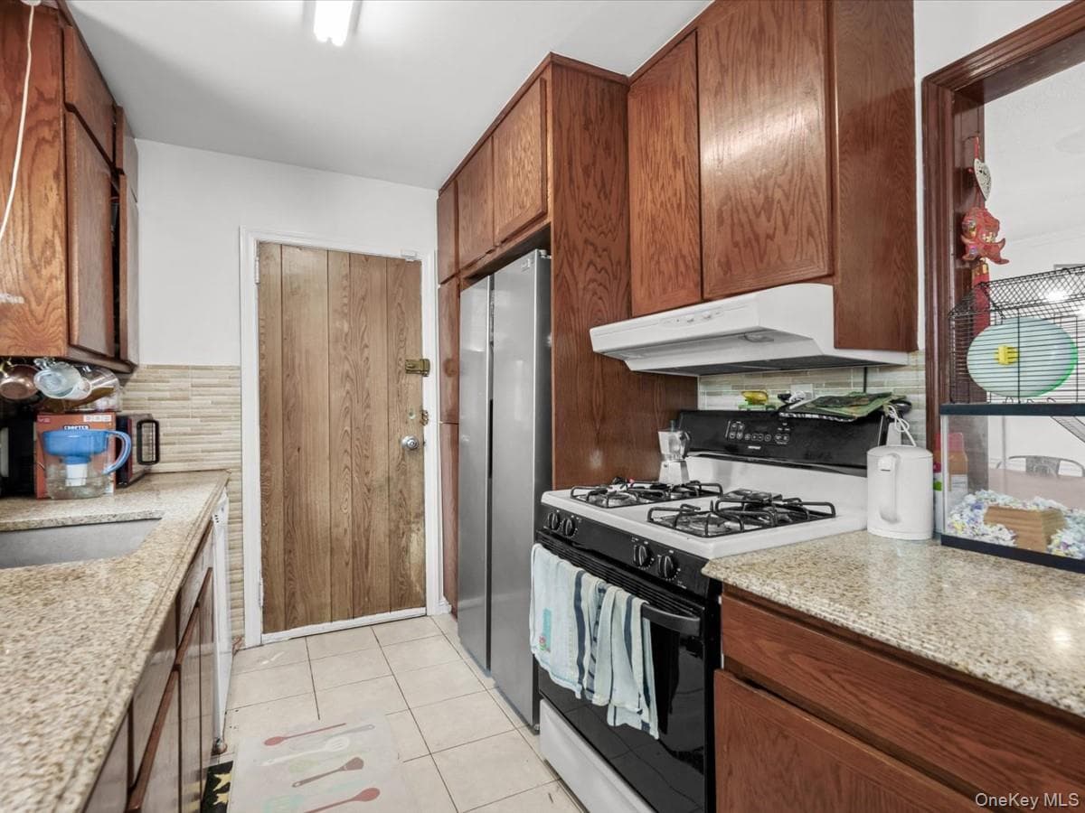 6507 181st Street thumbnail 8