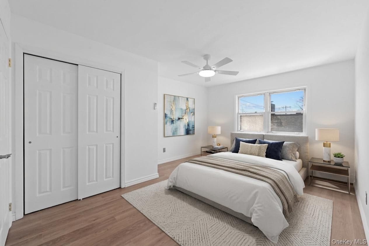 224 W Broadway thumbnail 16