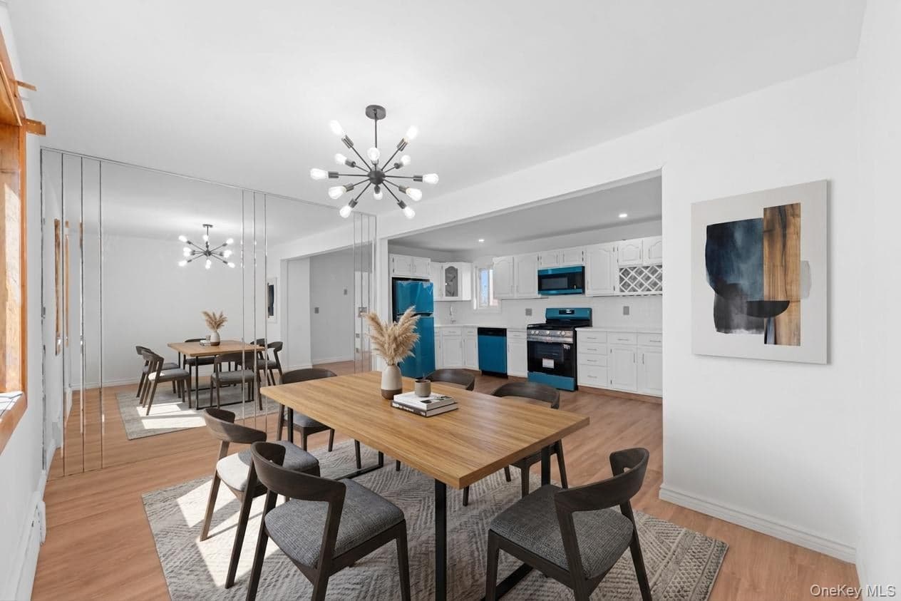224 W Broadway thumbnail 10