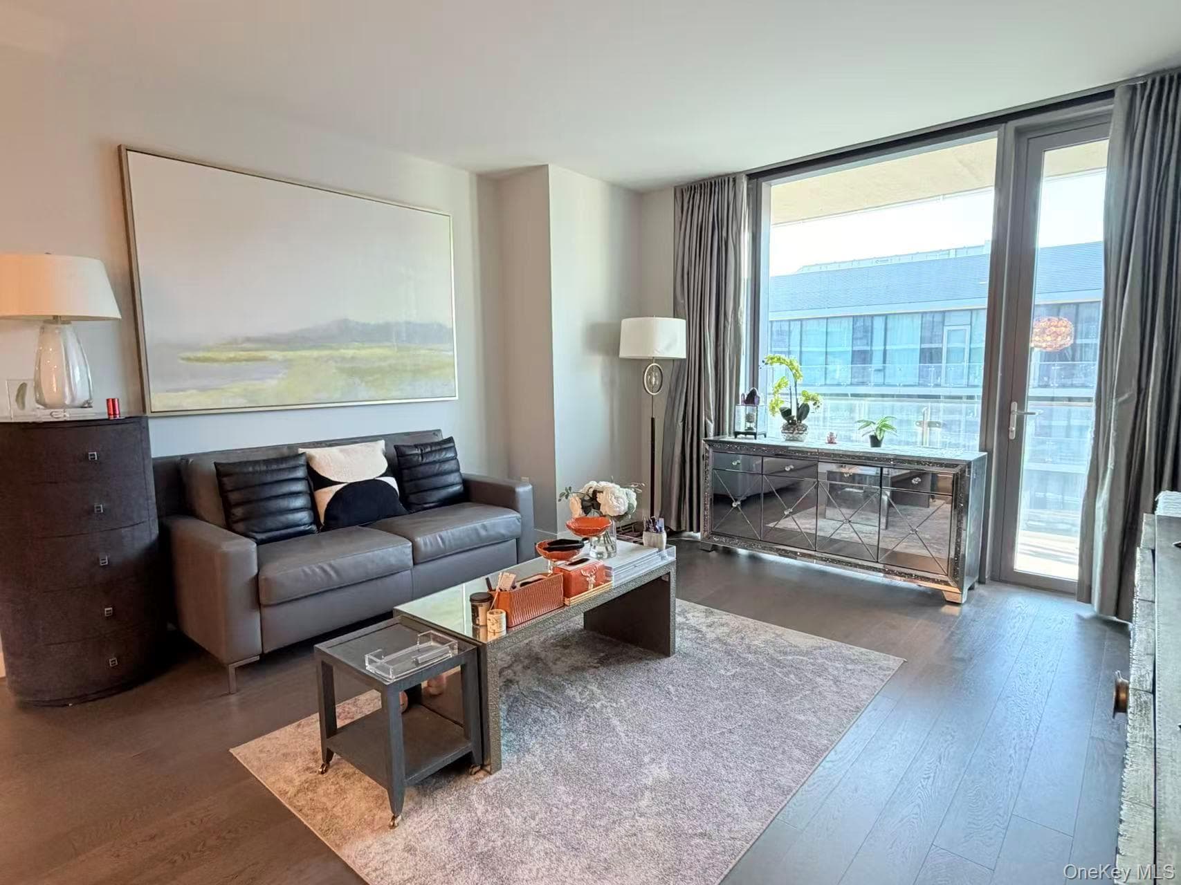 131-03 40 Road Rd Unit: penthouse2G thumbnail 3