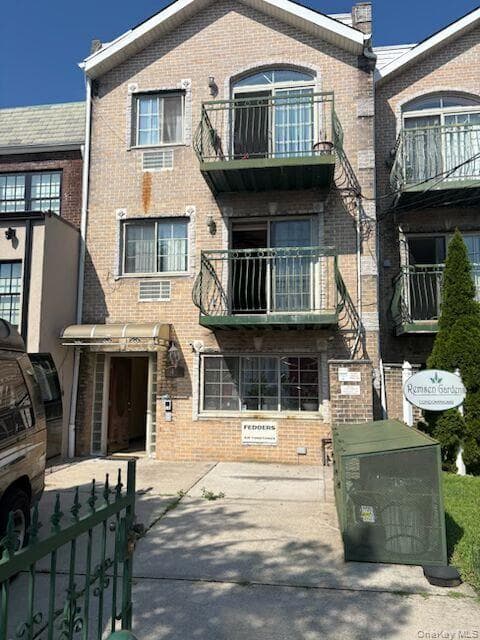 4 E 5th Street Unit: 2G photo 1