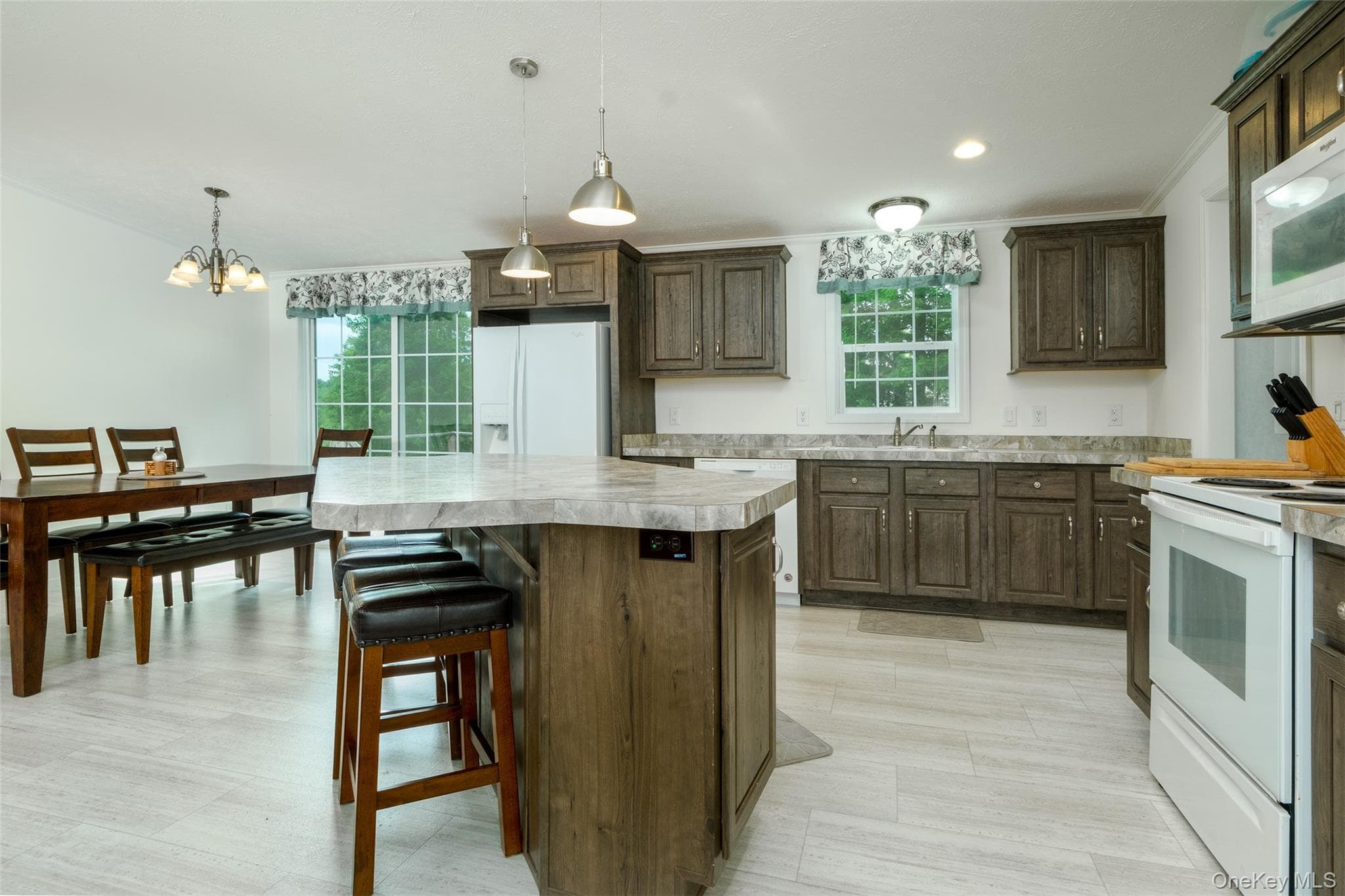 61 Fusco Drive thumbnail 22
