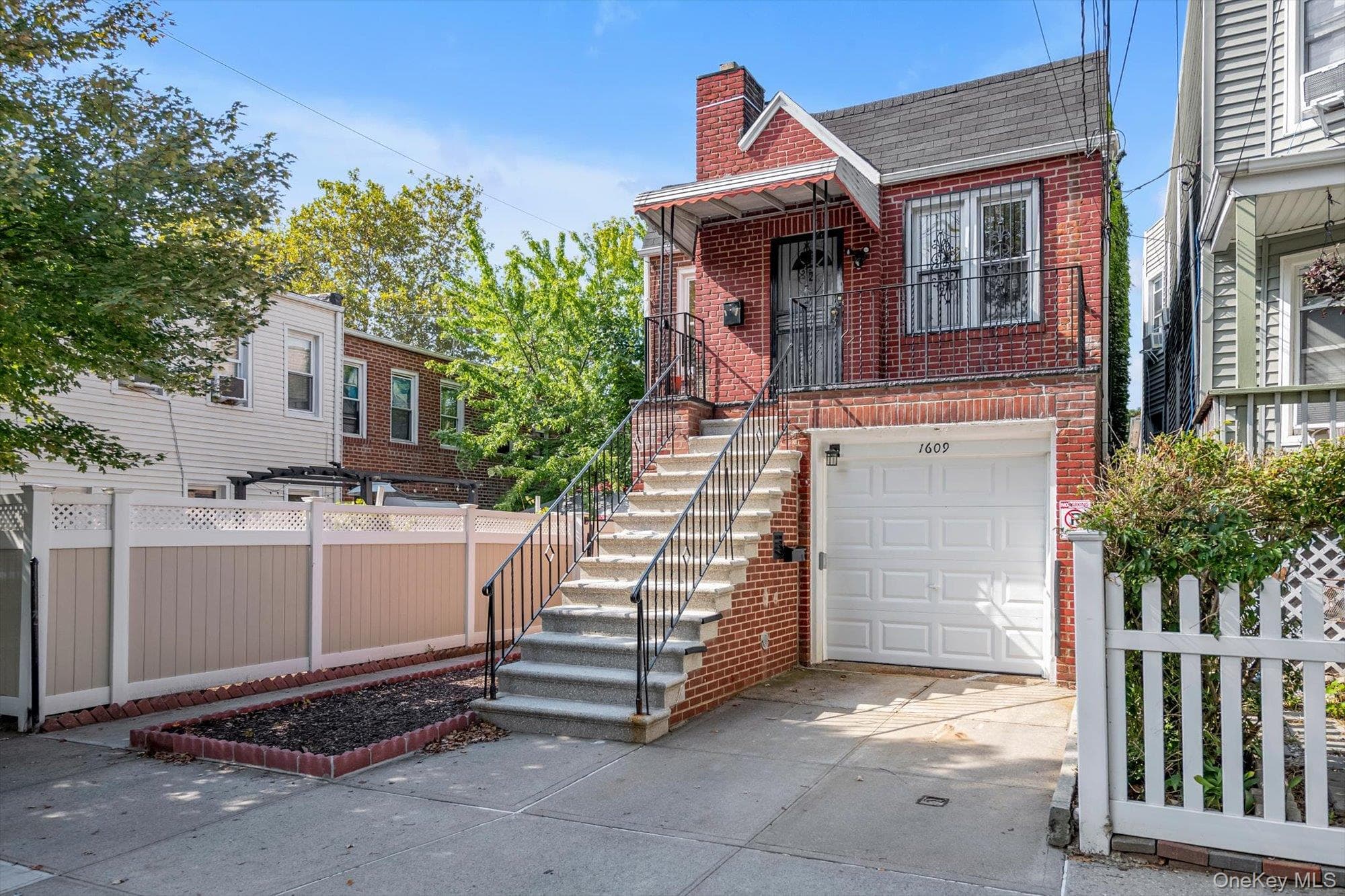1609 Colden Avenue thumbnail 22
