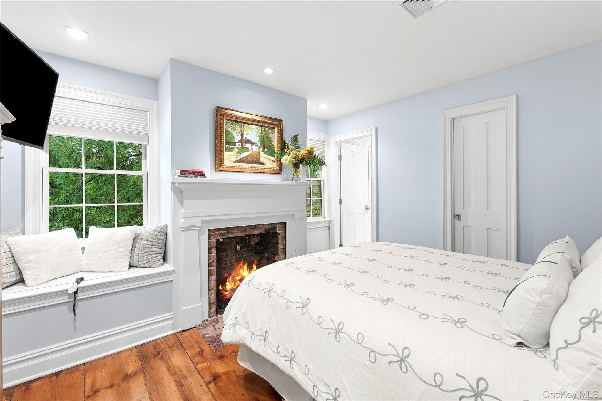 311 Main Street thumbnail 20