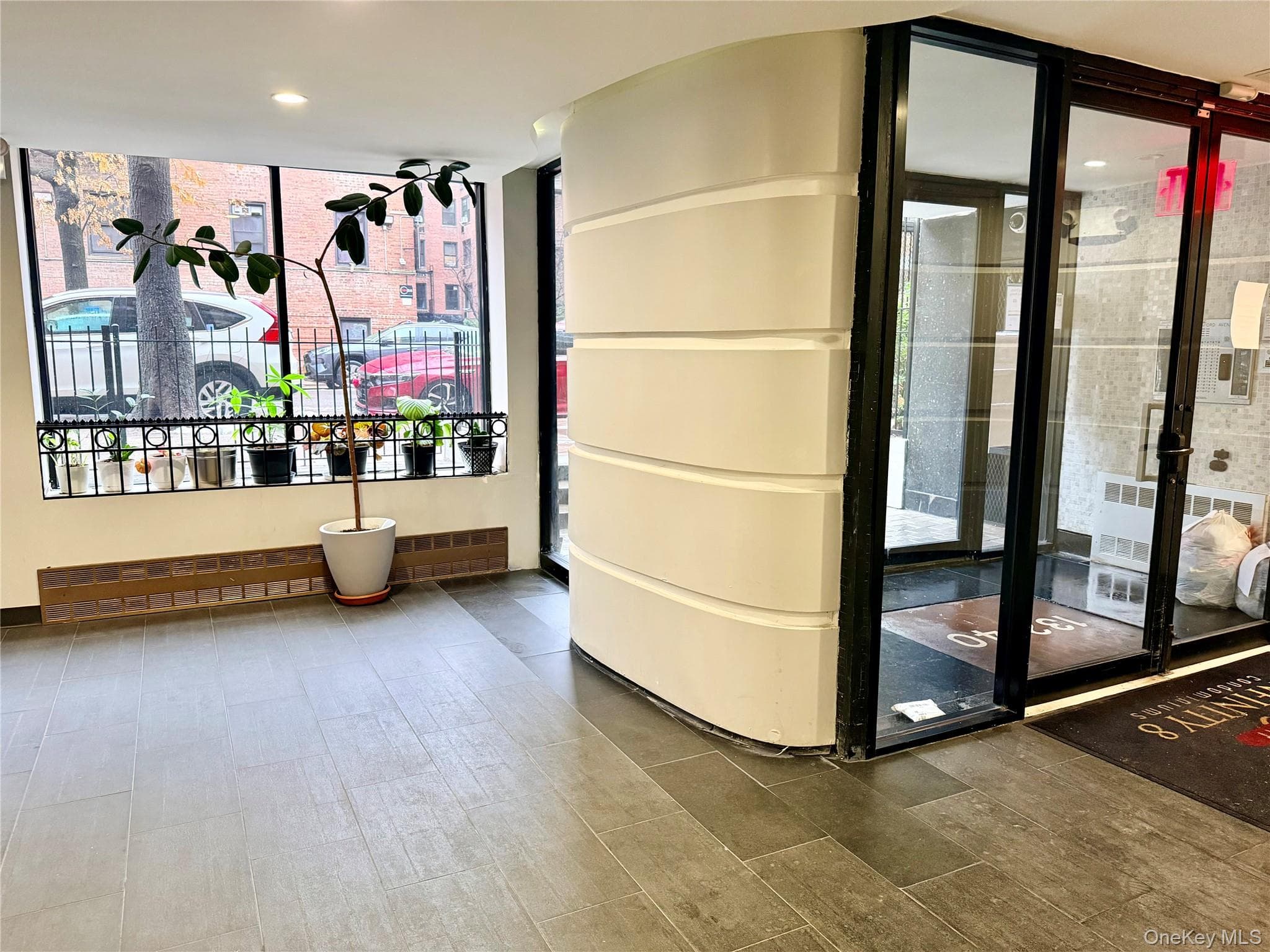 132-40 Sanford Avenue Unit: LK thumbnail 4